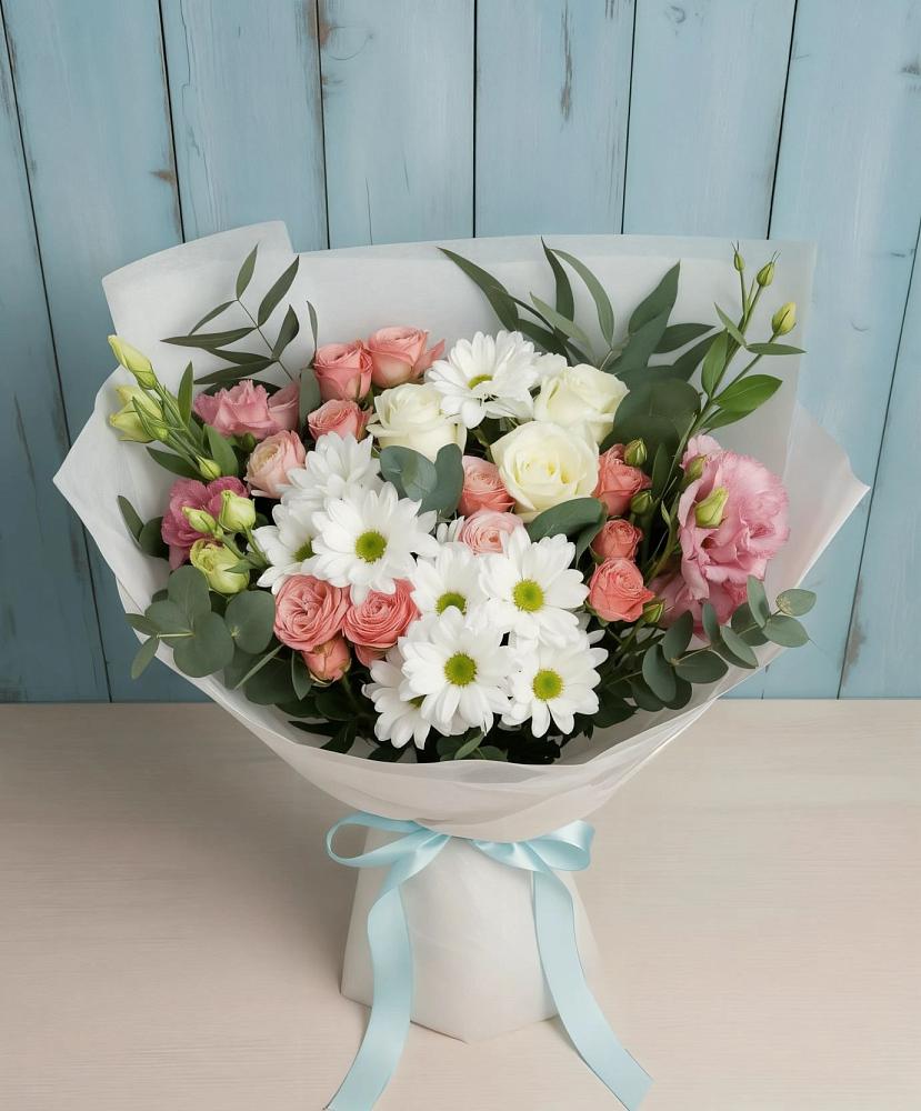 Букет цветов из: Розы, Лизиантусы и Хризантемы в Ильинское