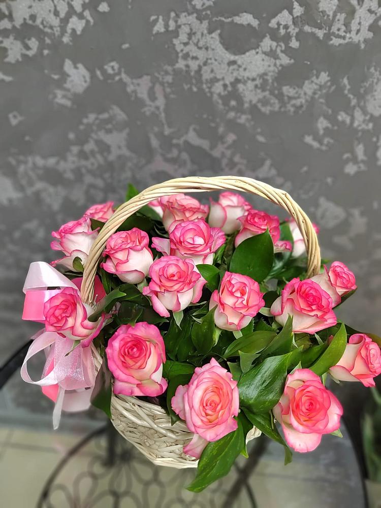 Цветочная композиция из Розы в корзине в Ильинское