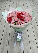 Букет цветов из:  Альстромерии #REPLACE_PRED# Ильинское