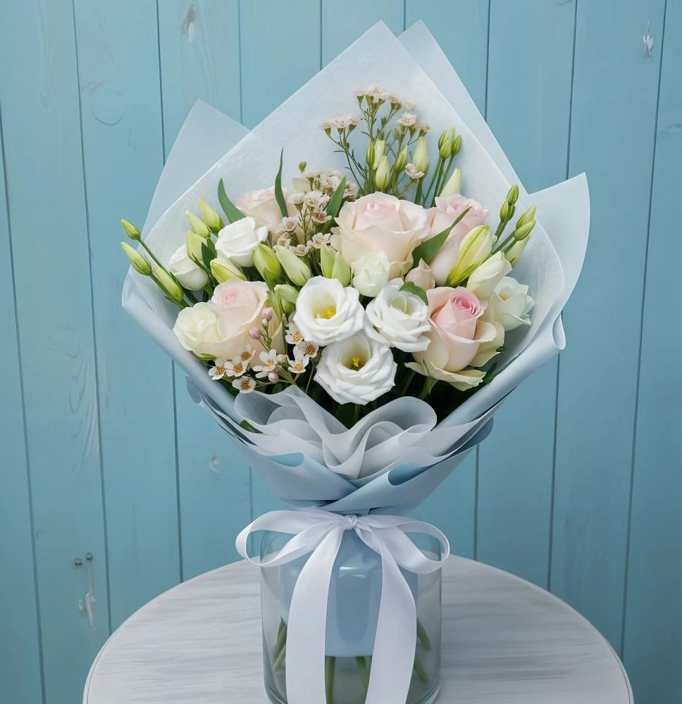 Букет цветов из: Розы и Лизиантусы в Ильинское