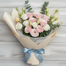 Букет цветов из:  Лизиантусы в Ильинское