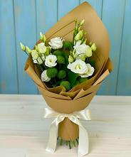 Букет цветов из:  Хризантемы и Лизиантусы #REPLACE_PRED# Ильинское