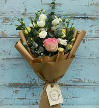 Букет цветов из:  Розы и Лизиантусы в Ильинское